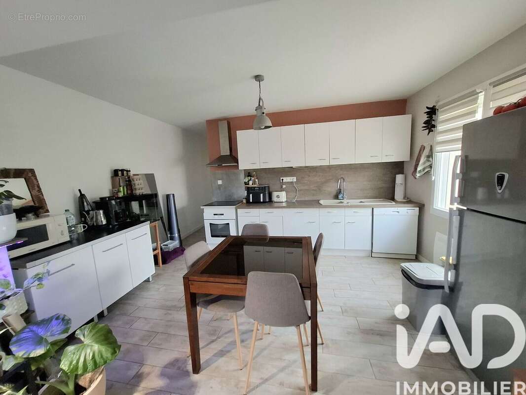 Photo 4 - Maison à SAINT-JUST-LUZAC