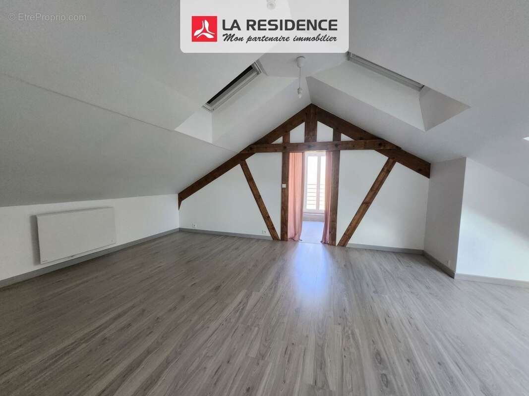 Maison à MONTIGNY-LES-CORMEILLES