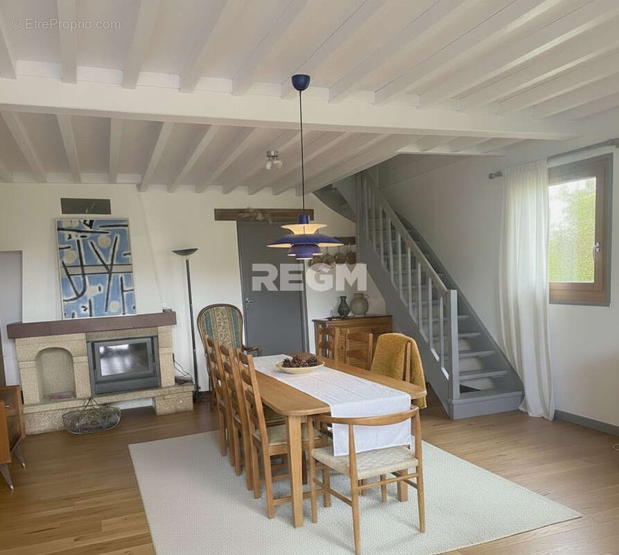 Maison à CAMEMBERT