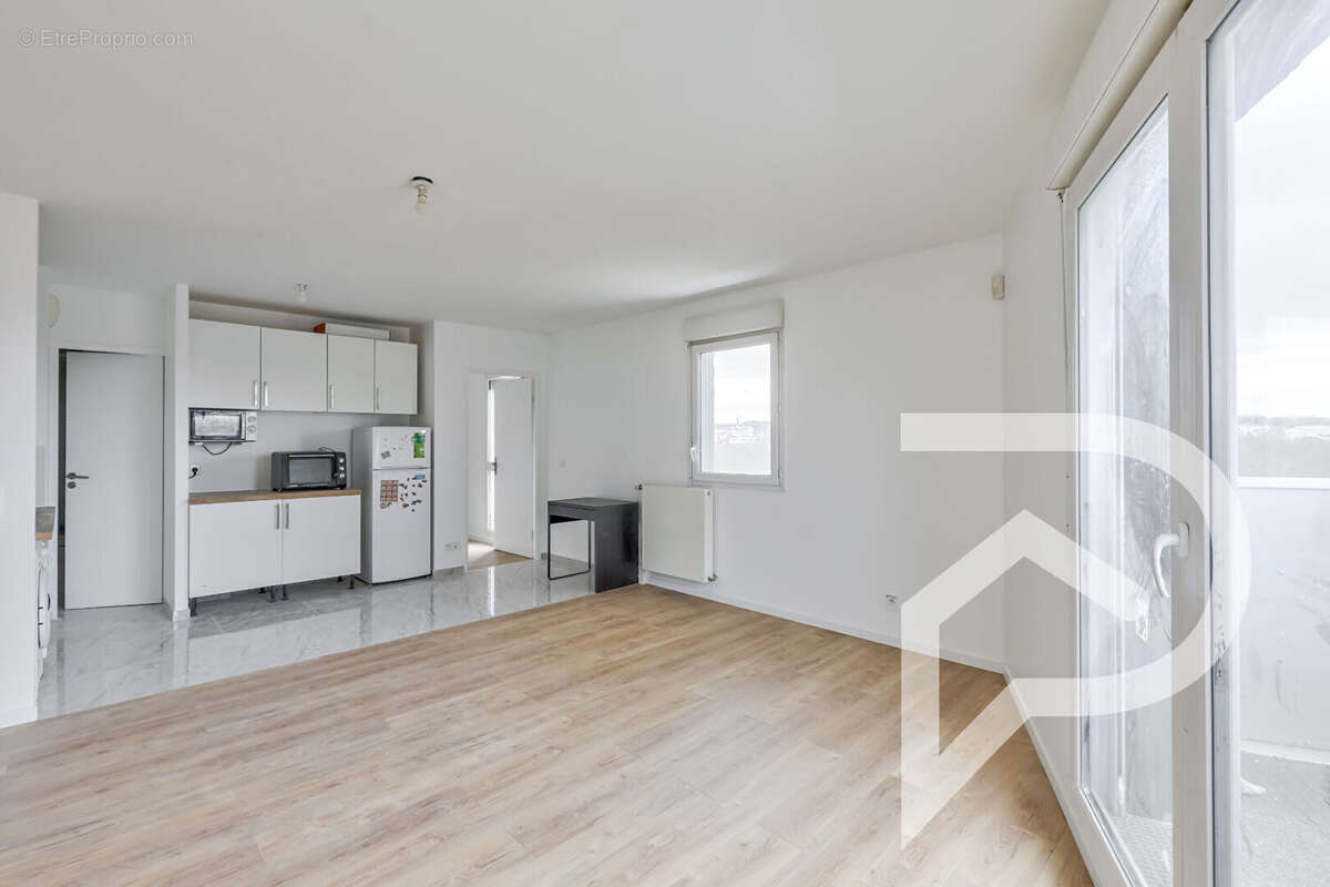 Appartement à IVRY-SUR-SEINE