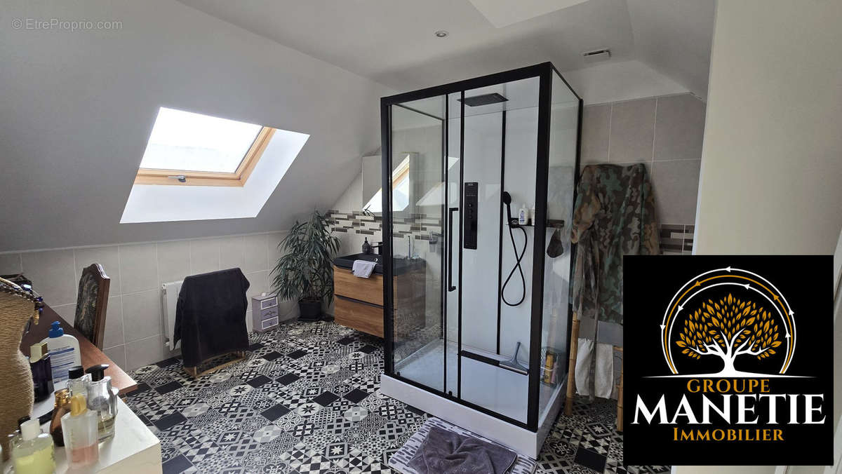 Maison à ECOUST-SAINT-MEIN