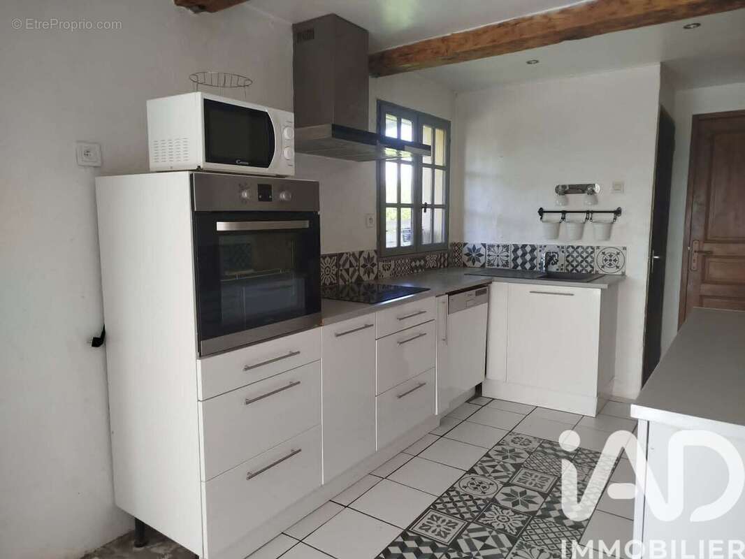 Maison 82 m² à Courbepine  - photo 7