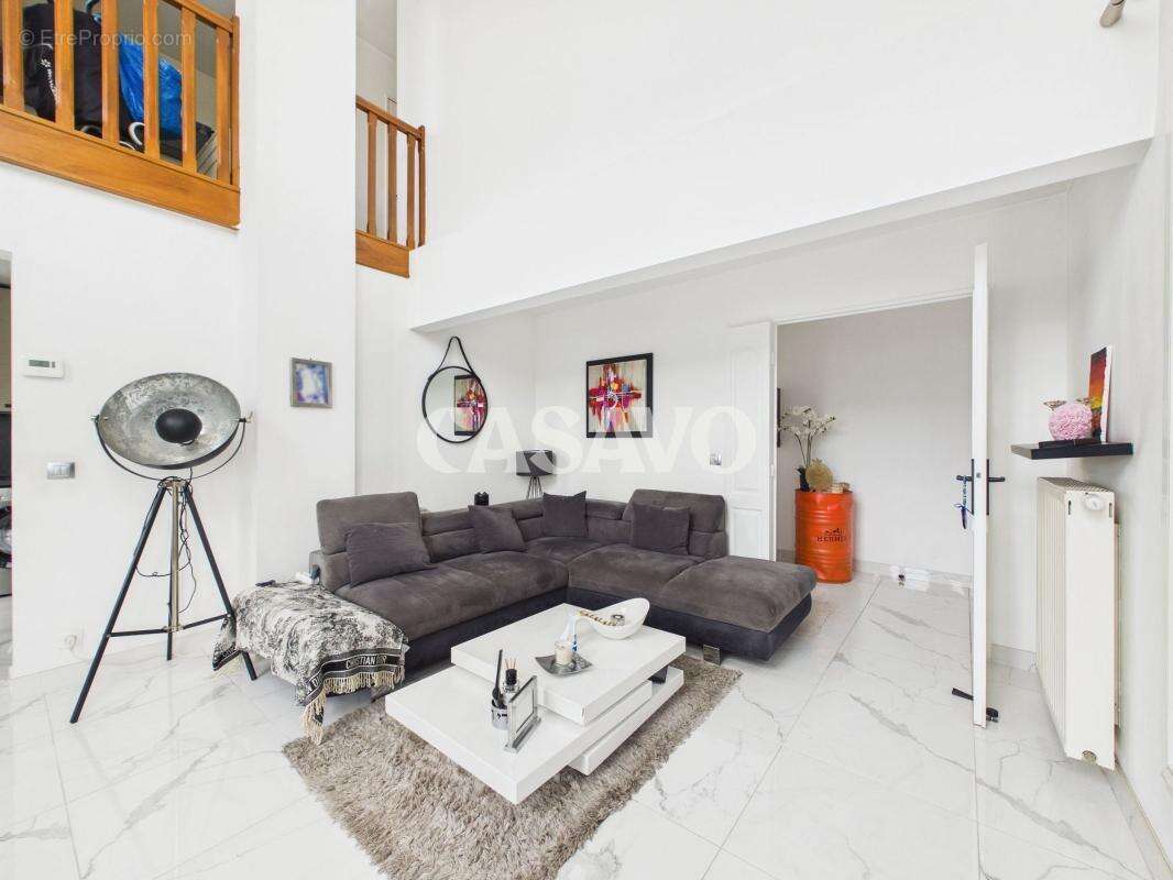 Appartement à MAISONS-ALFORT