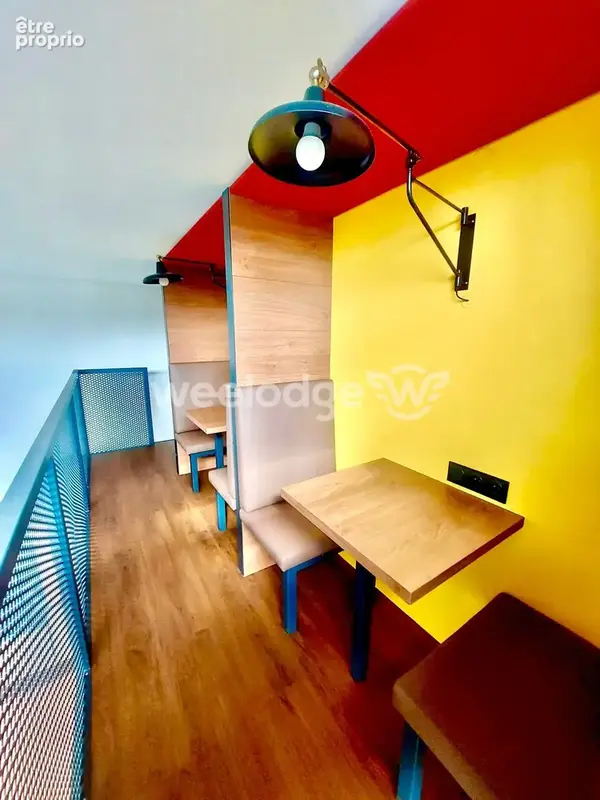 Commerce 450 m² à vendre à Conflans-Sainte-Honorine (78700) - photo 9