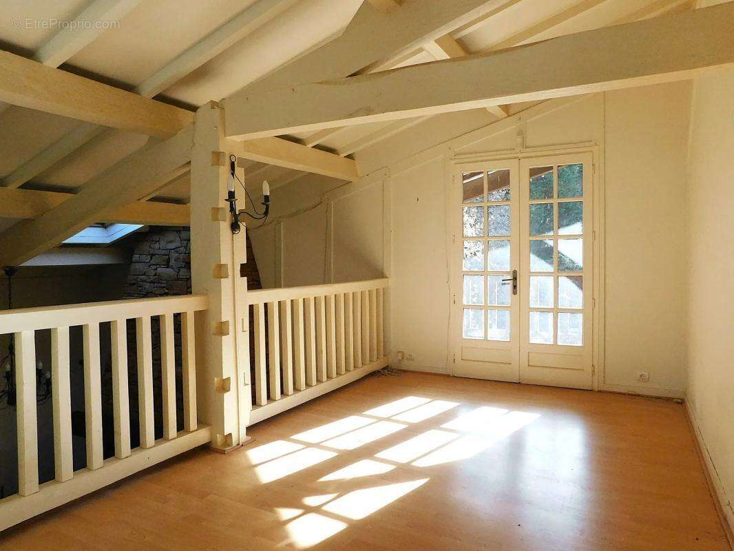 Maison à MAZEROLLES