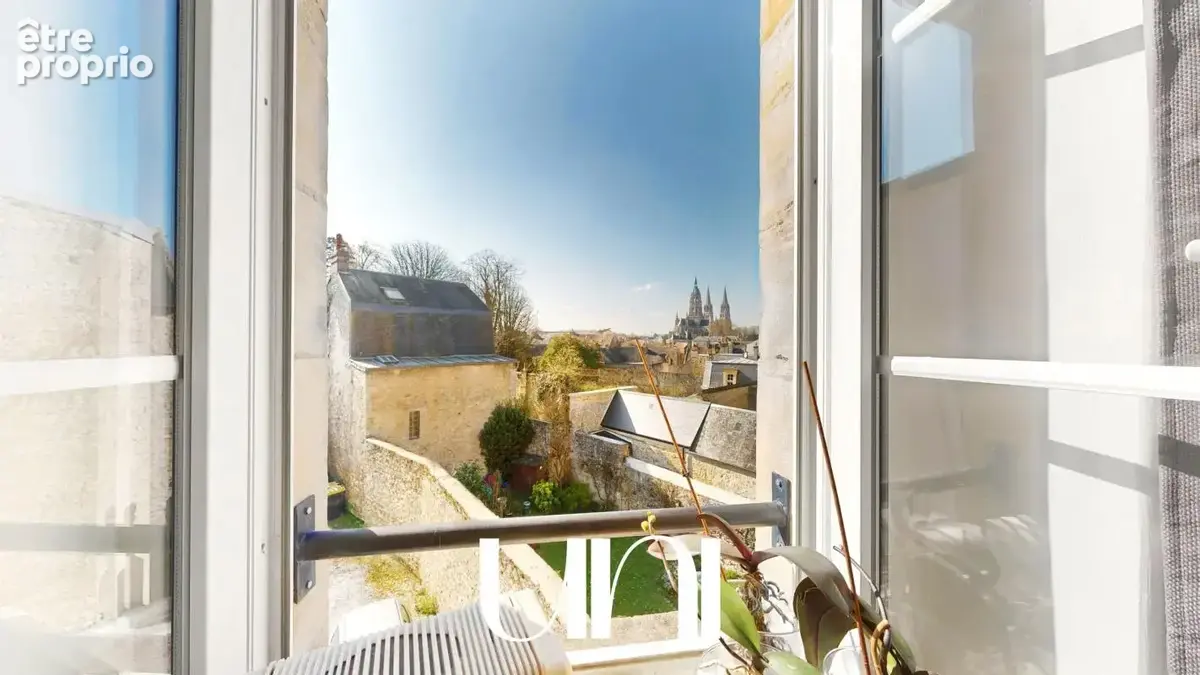 Appartement 3 pièces de 54 m2 très lumineux - Bayeux hyper centre - photo 3