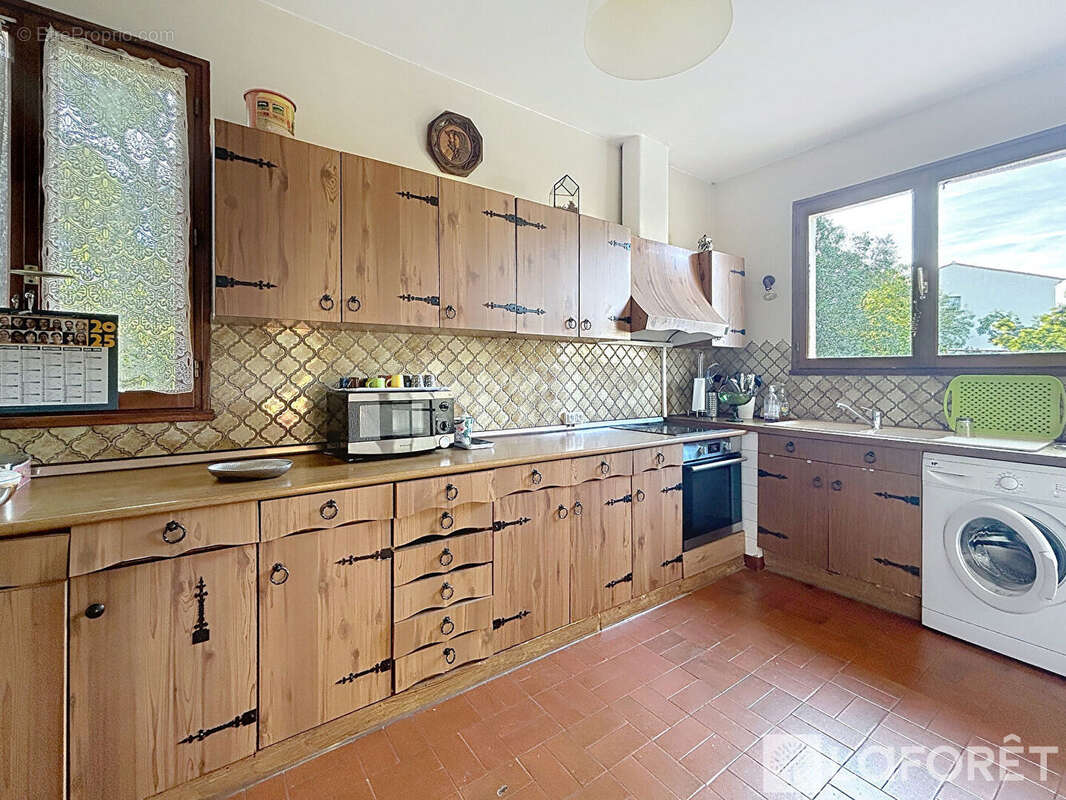 Maison à SAUSSET-LES-PINS