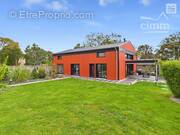 Maison à LES BRULAIS