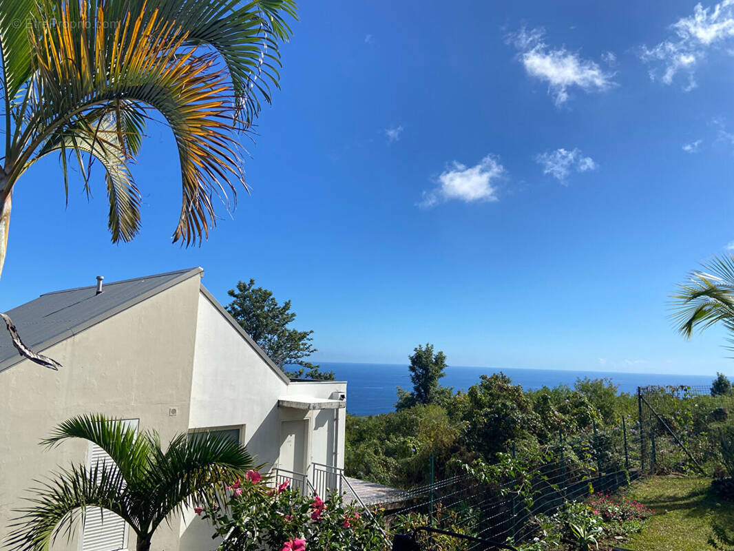 Appartement à SAINT-LEU
