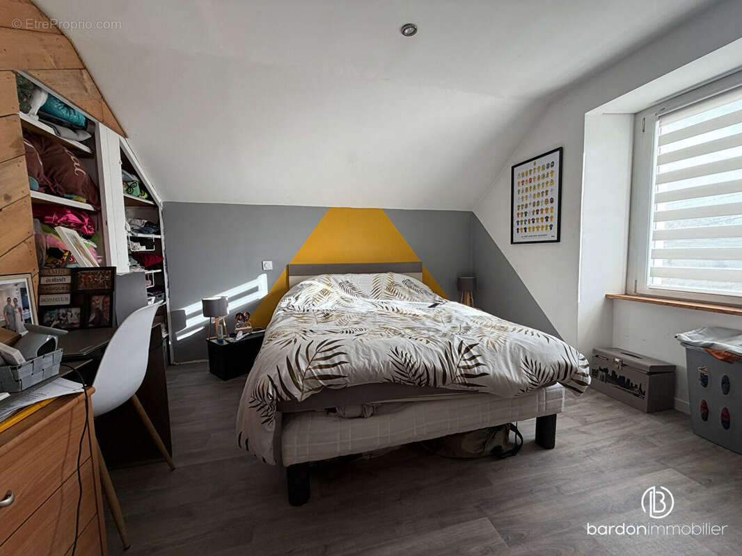 Maison à BOIS-DE-CENE