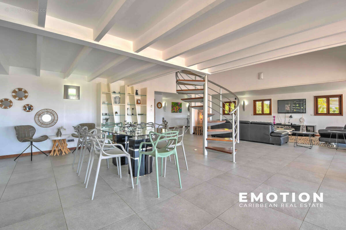 Maison à SAINT-MARTIN