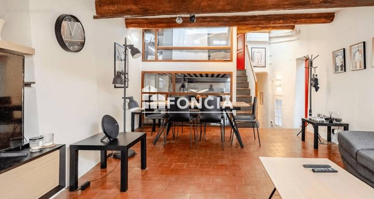 Appartement à AIX-EN-PROVENCE