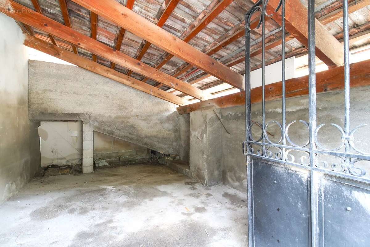 Maison à SAINT-MARTIN-DU-VAR