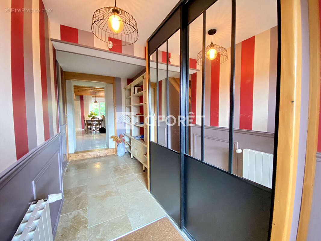 Maison à ASNIERES-LA-GIRAUD