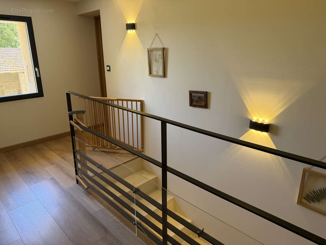 Maison à SARRIANS
