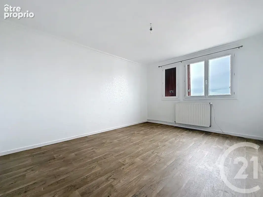 Appartement 3 pièces 64 m² à vendre à Saint-Andre-Les-Vergers (10120) - photo 2