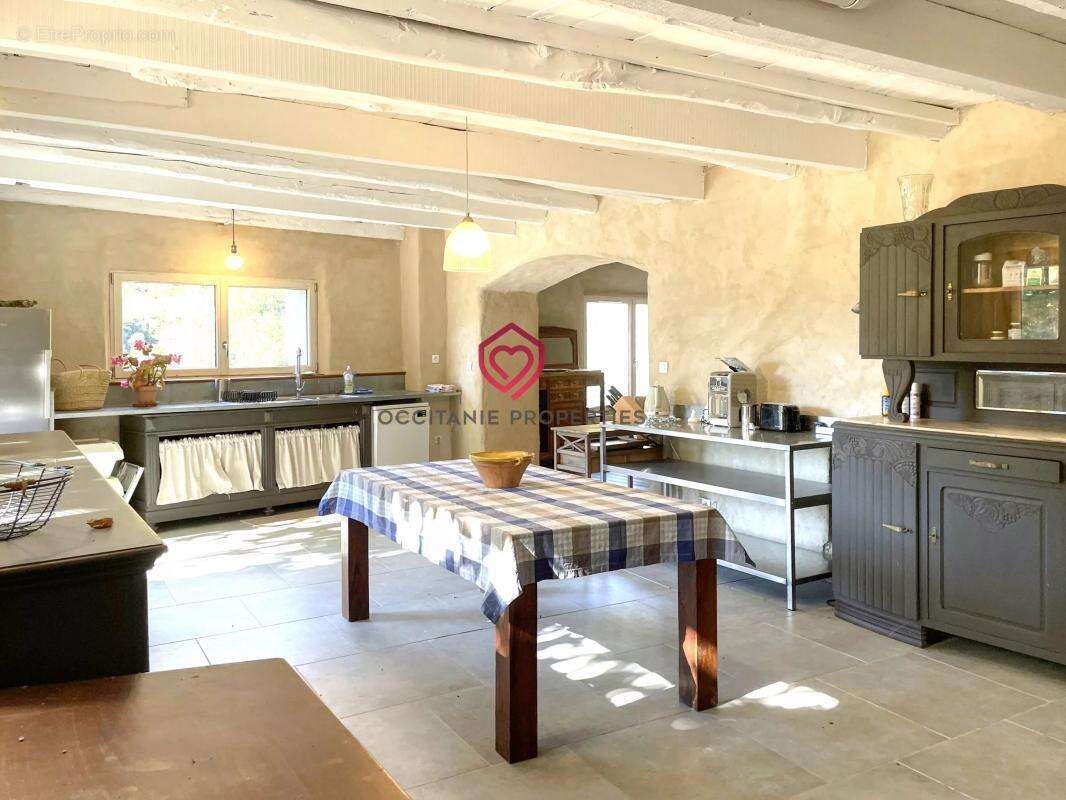Maison à LABASTIDE-ESPARBAIRENQUE