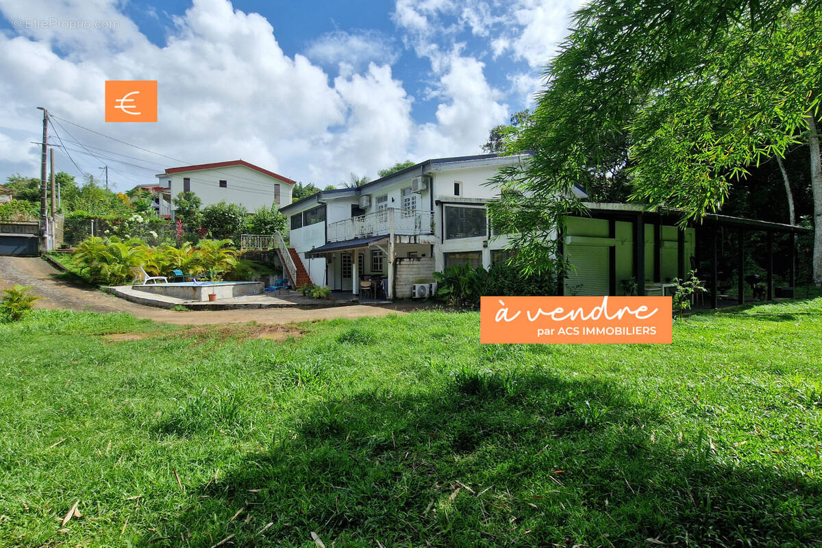 Maison à FORT-DE-FRANCE