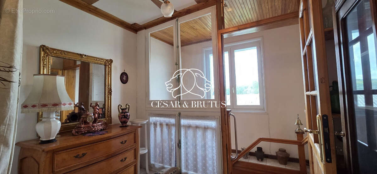 Maison à SANSSAC-L&#039;EGLISE