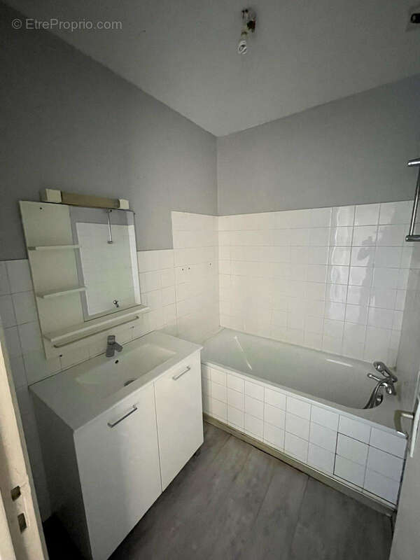 Appartement à SAINTE-SIGOLENE