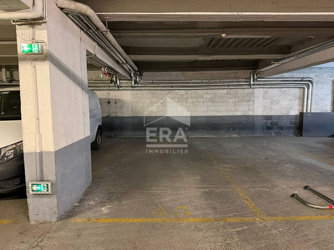 Autre à PARIS-19E
