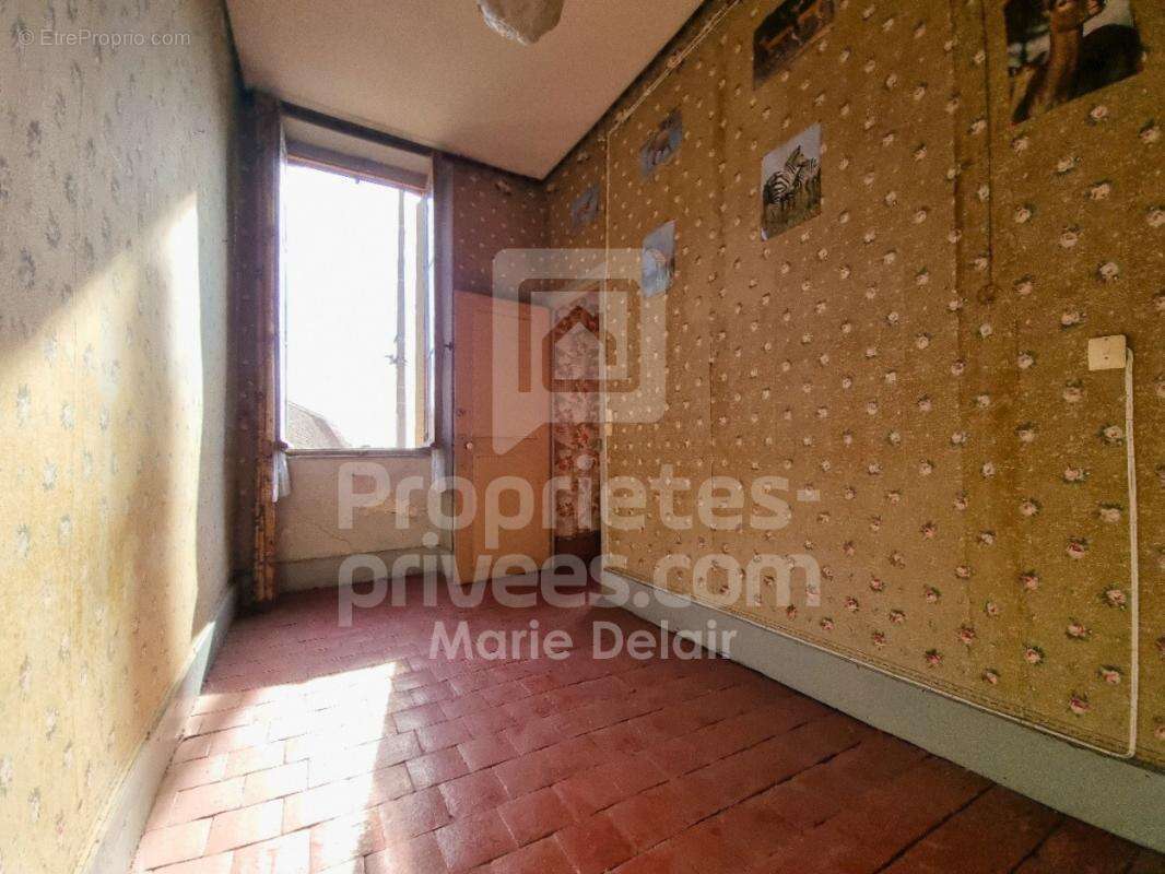 Maison à POUILLY-SUR-LOIRE