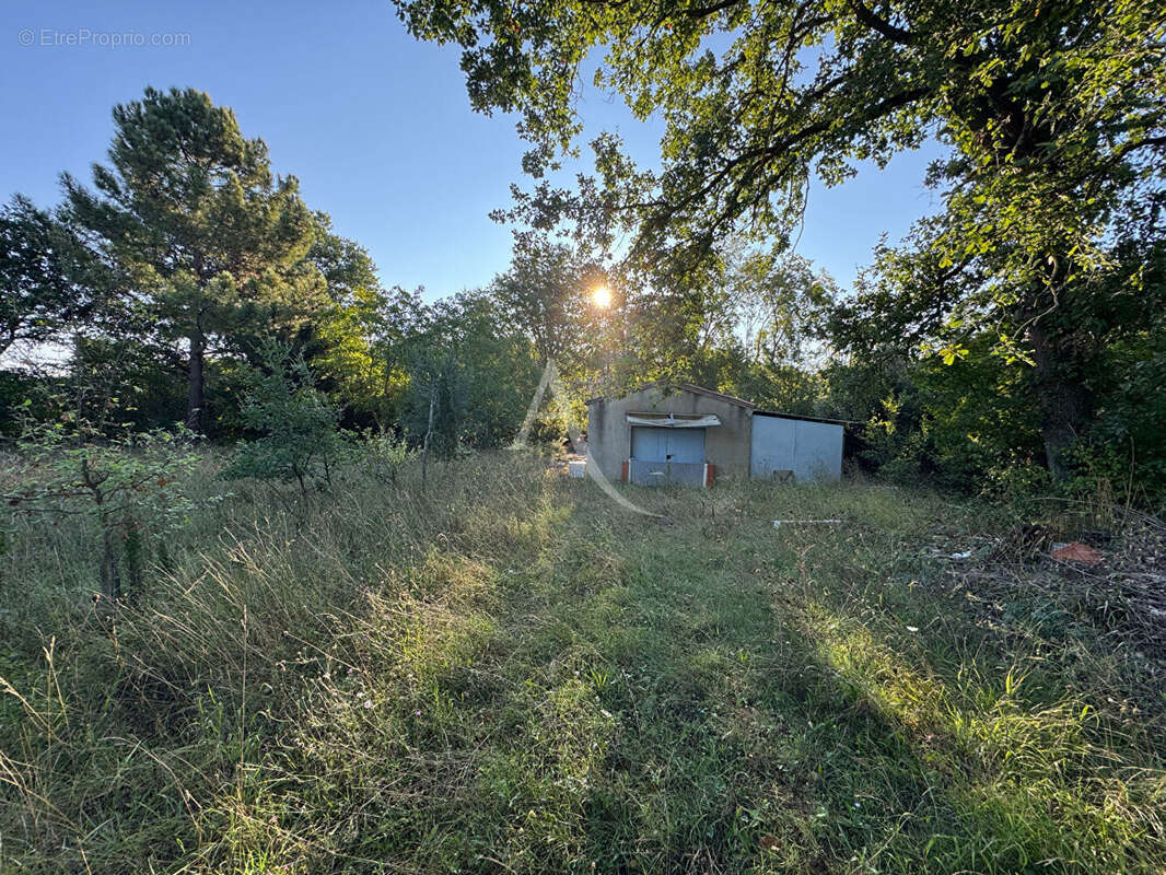Terrain à CASTELRENG
