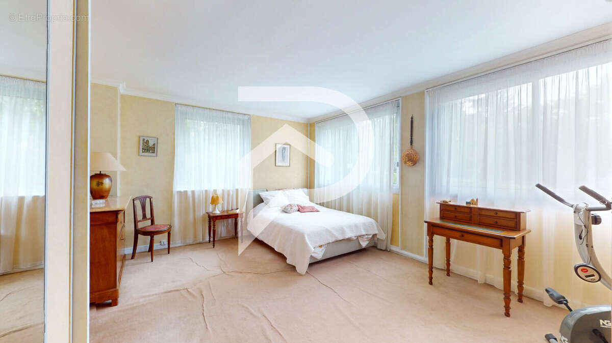 Appartement à MARLY-LE-ROI