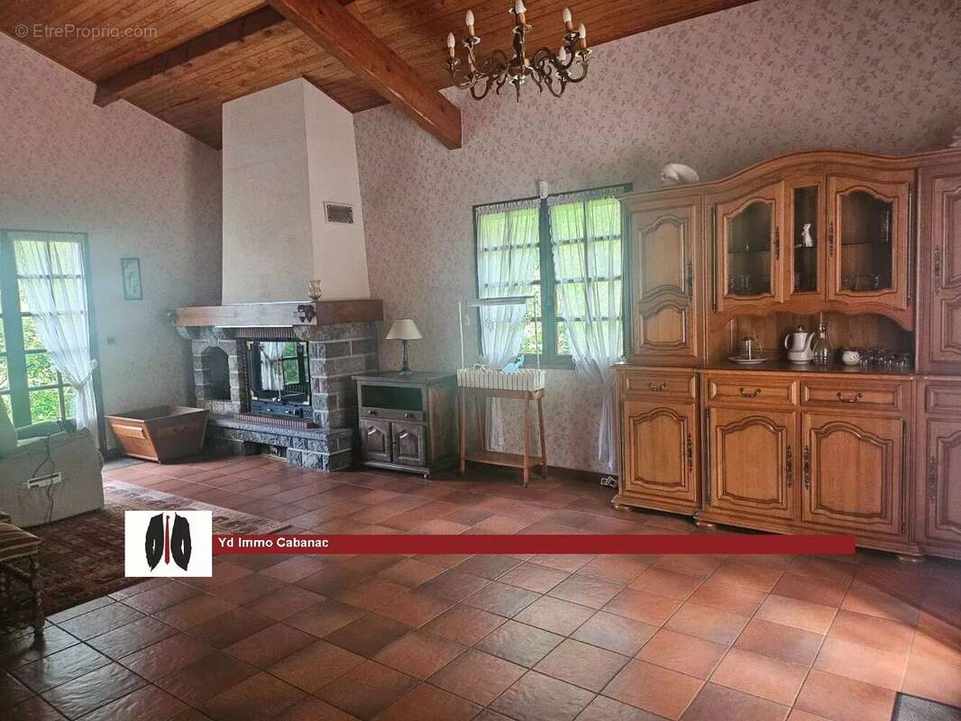 Maison à LE TUZAN