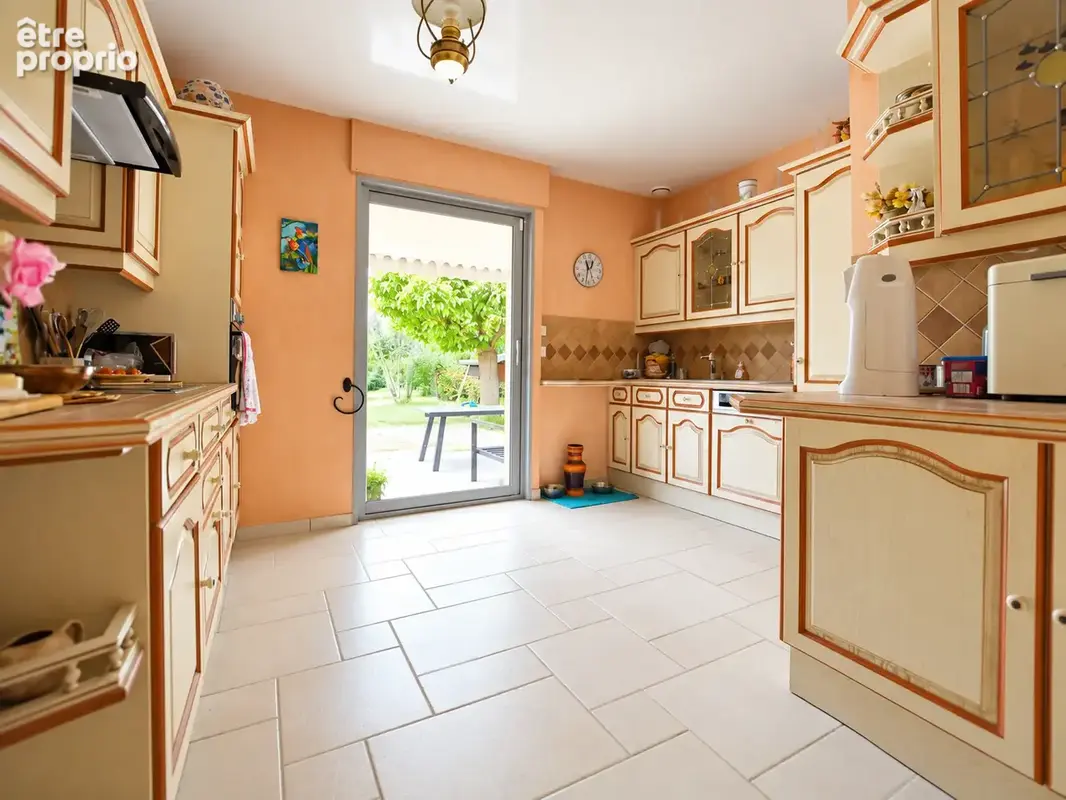 Maison à vendre 78690   210 m2 habitables   254 m2 utiles   terrain 2 457 m2   piscine chauf - photo 8