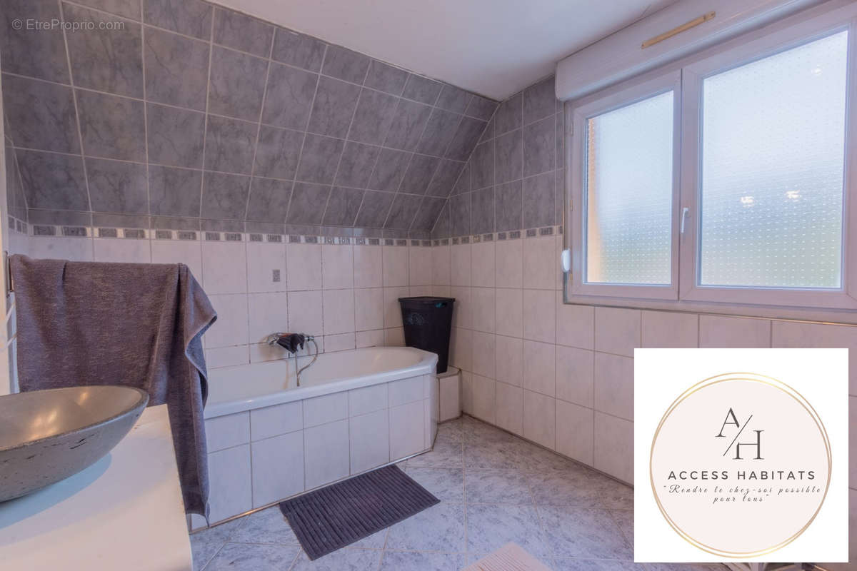 Maison à MUHLBACH-SUR-BRUCHE