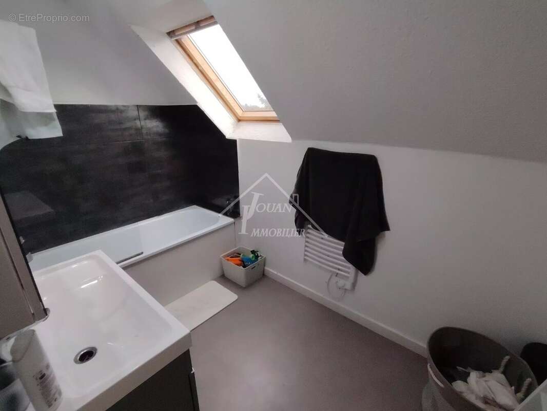 Maison à vendre à Pierrefitte-sur-Loire, 87 m² - photo 4