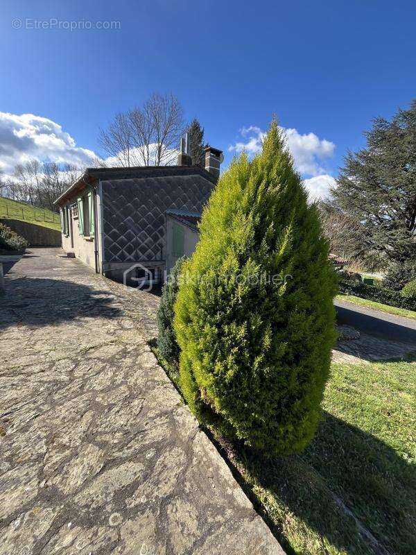 Maison, 5 chambres et beau jardin - photo 9