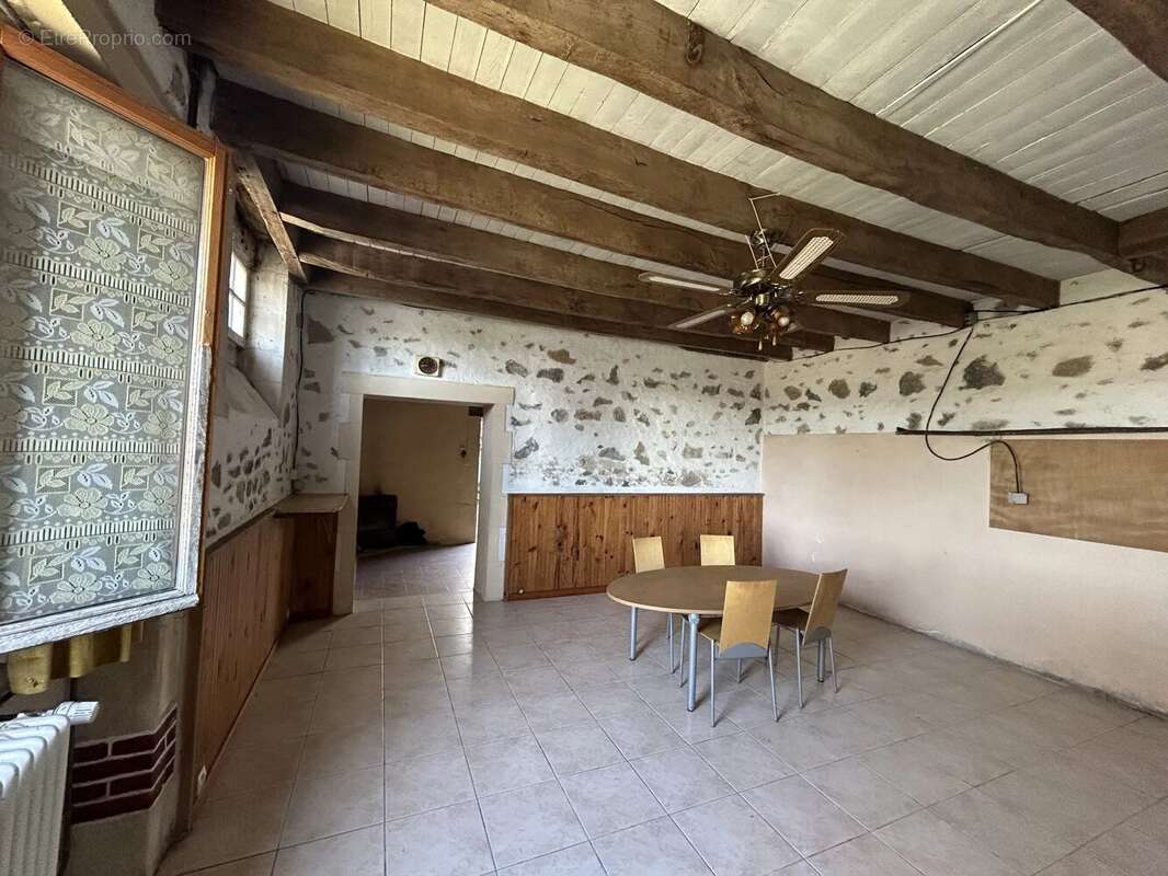 Maison à ASNIERES-SUR-BLOUR