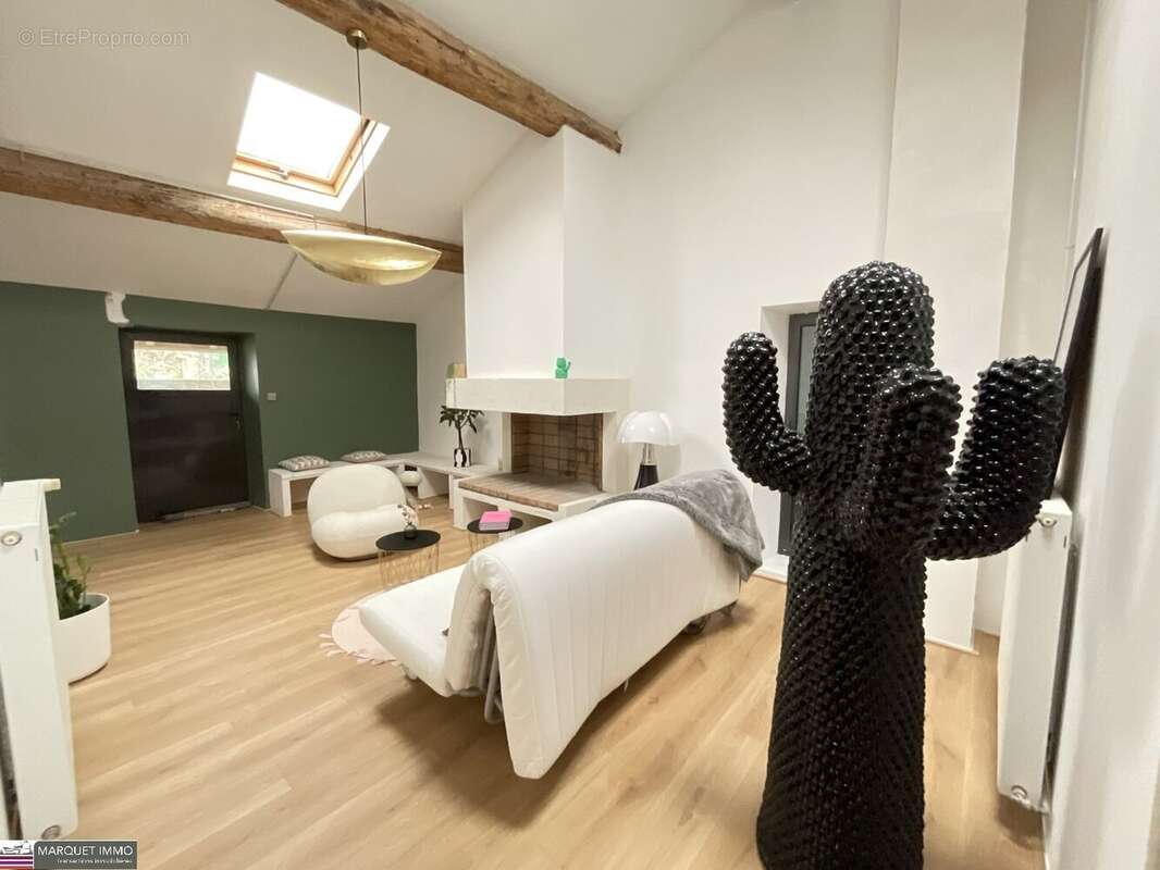 Maison à THEZAN-LES-BEZIERS