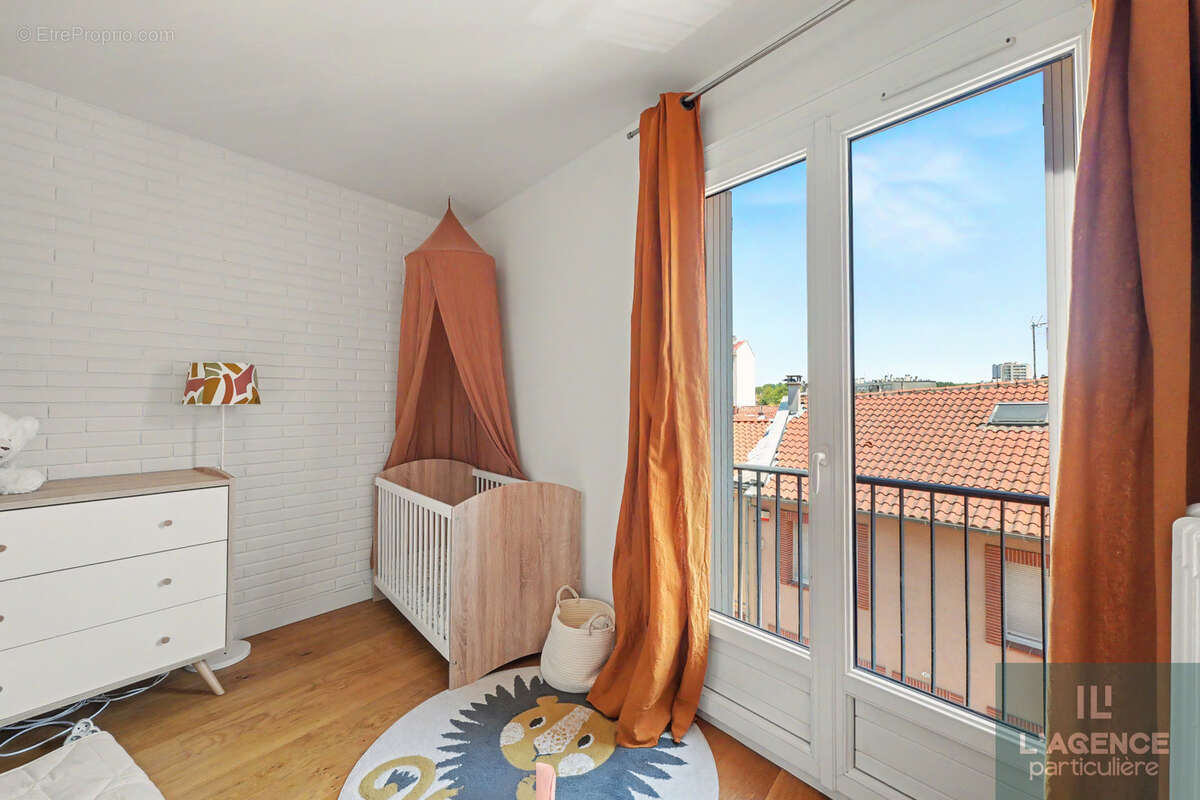 Magnifique Appartement T4 de 107 m2 avec balcon, loggia et garage - photo 10