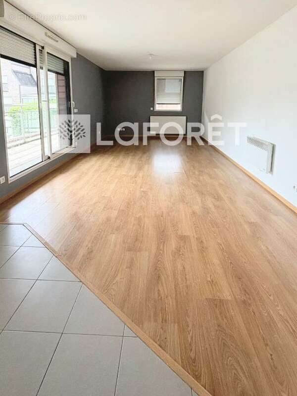 Appartement  2 pièce(s) 60.45 m2 - photo 2