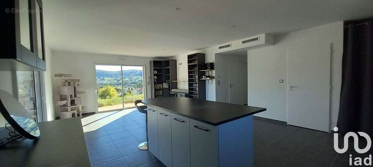 Photo 2 - Maison à SAINT-LAURENT-LES-TOURS