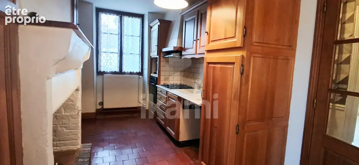 Seignelay en Bourgogne -  Maison bourgeoise  7 pièces + dépendances - photo 12