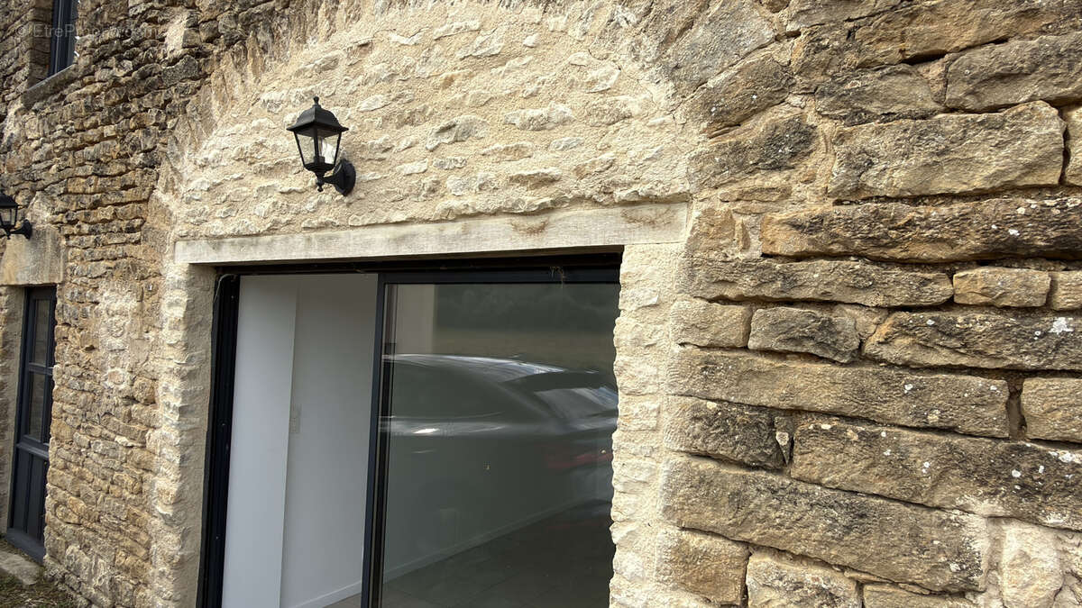Maison 4 Chambres proche Avallon rénovée  Domecy sur le Vault Bourgogne France - photo 24