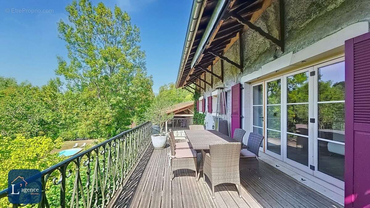 Maison à VANZY