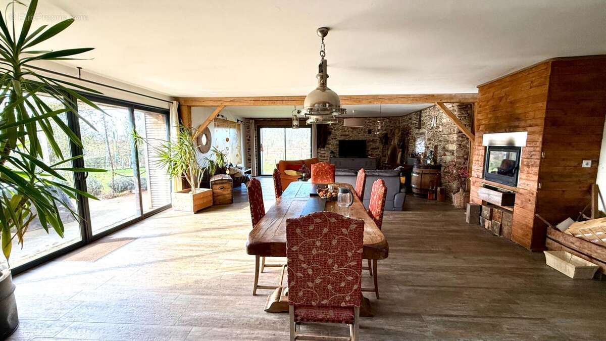 Maison à OUDON
