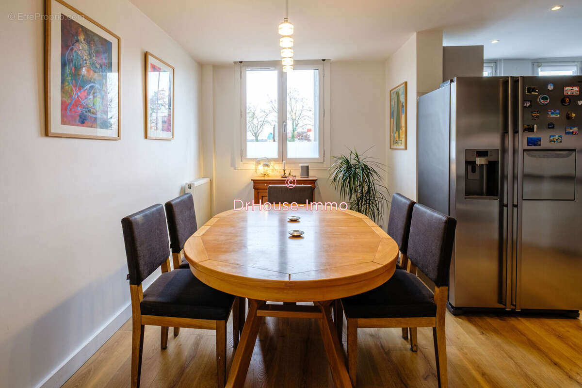 Appartement à VERSAILLES