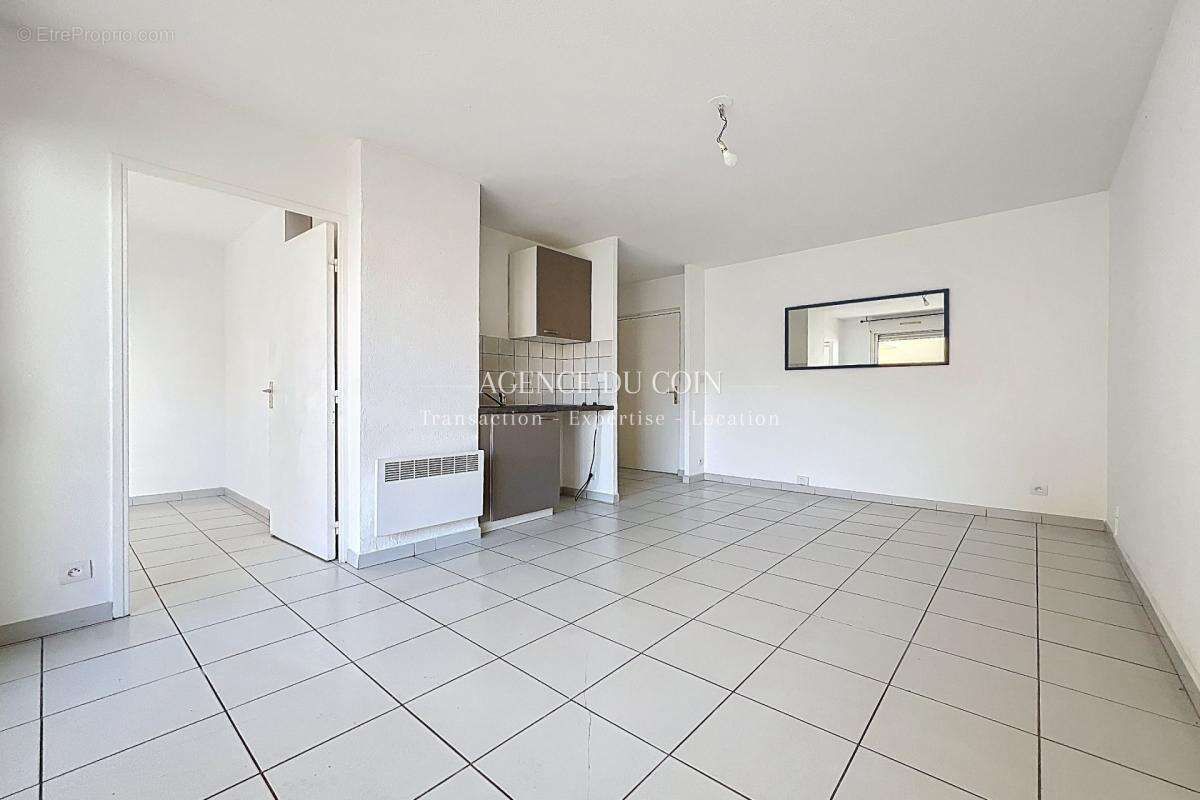 Appartement à FREJUS
