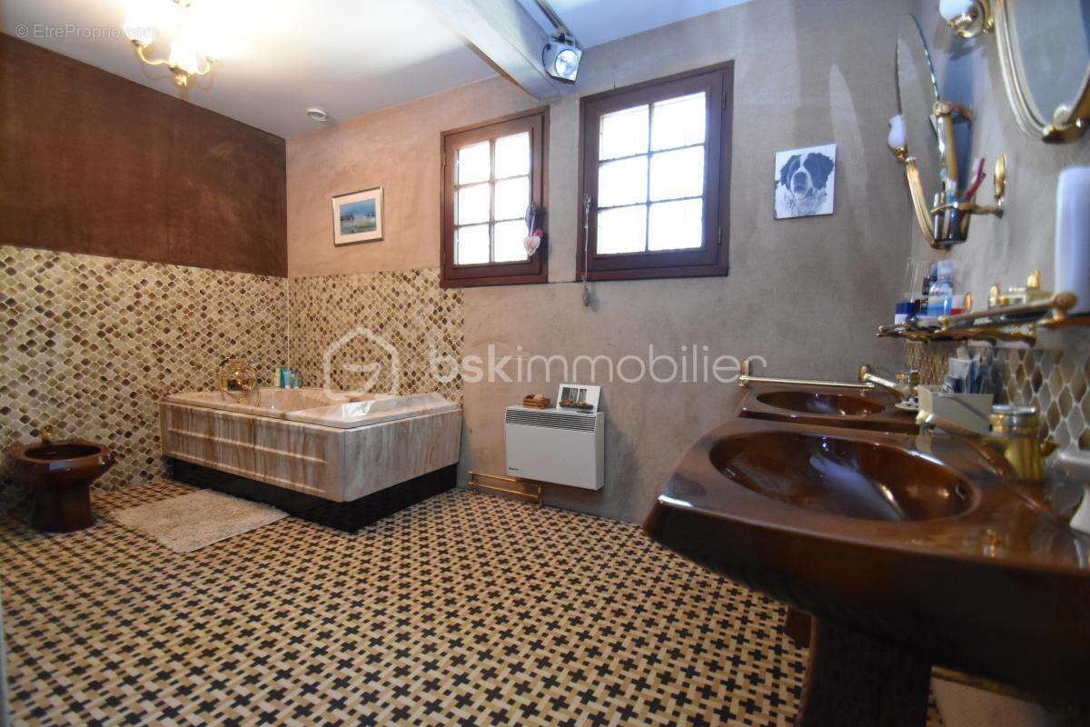 Maison à NOGENT-LE-PHAYE