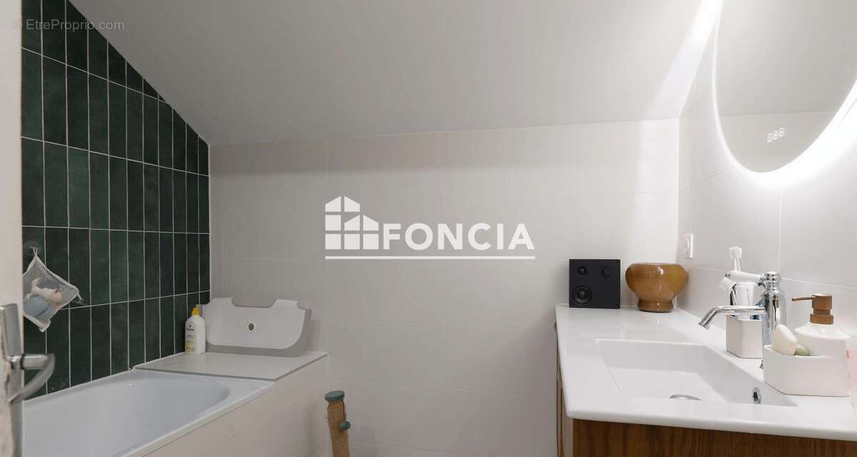 Appartement à YERRES
