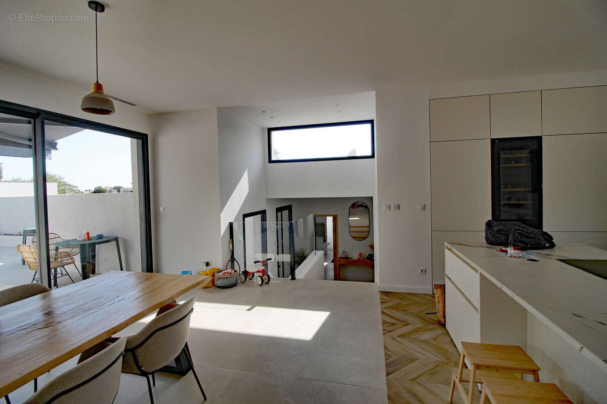 Maison à NIMES