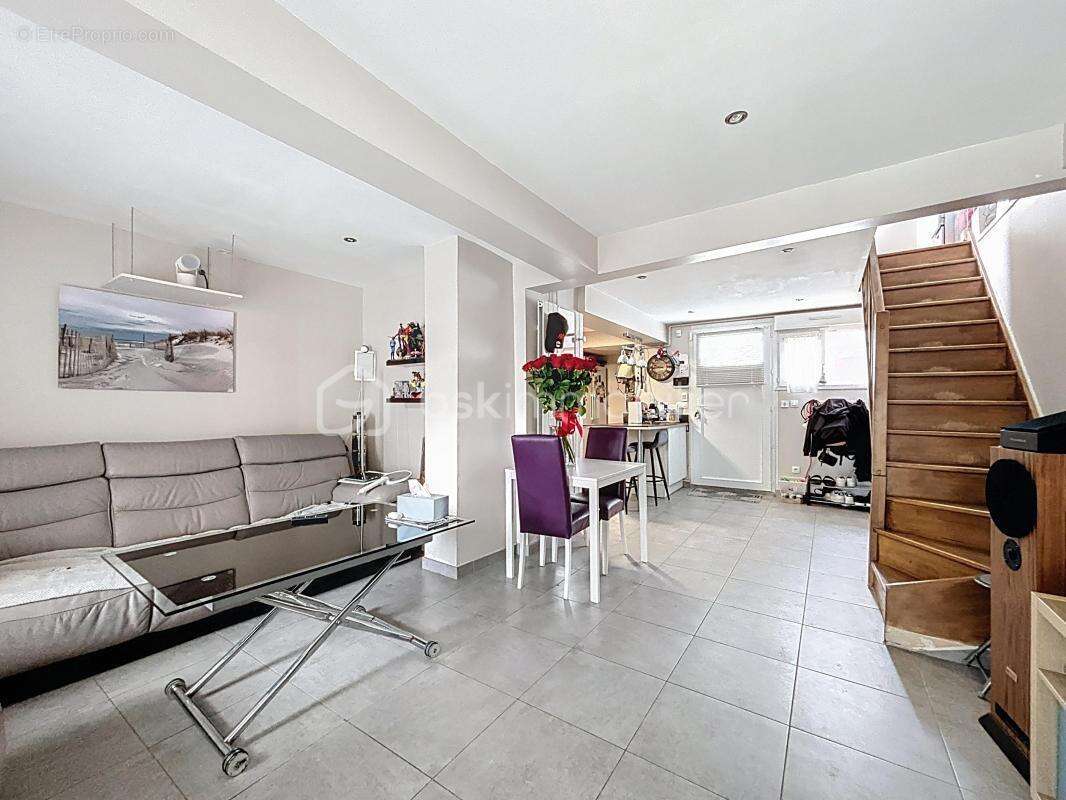 Maison à BONNEUIL-SUR-MARNE