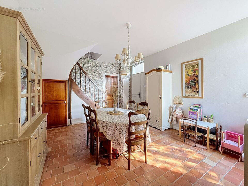 Maison Angers 4 pièce(s) 105 m2 - photo 6