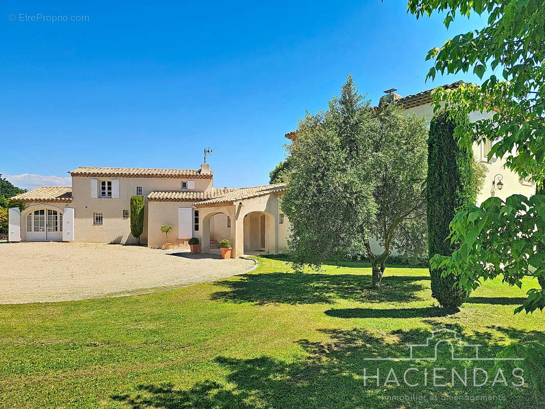Maison à AIX-EN-PROVENCE